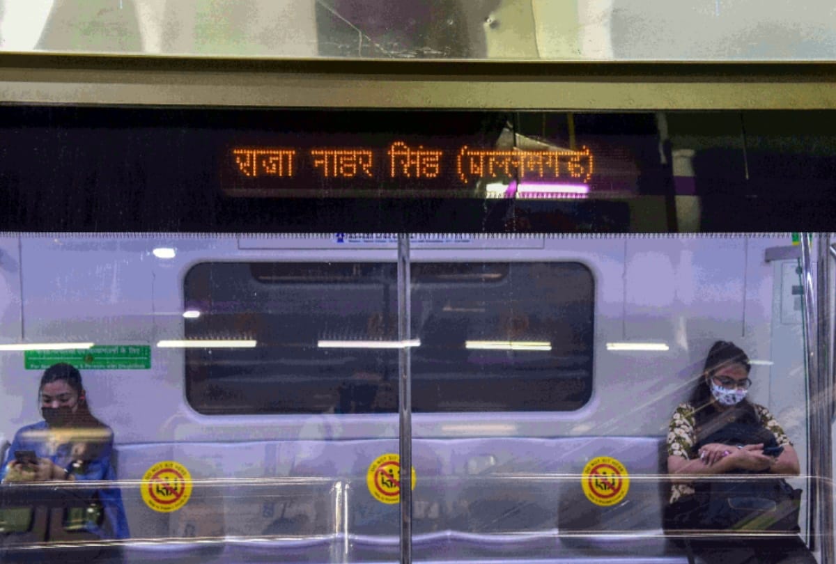delhi metro dmrc: gives funny answer to man questioning about metro operation during weekend amazon india also replies