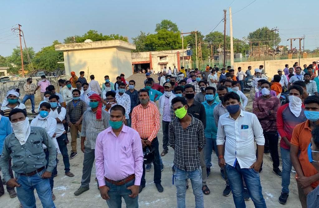 electricity department staff did the opposition of privatisation