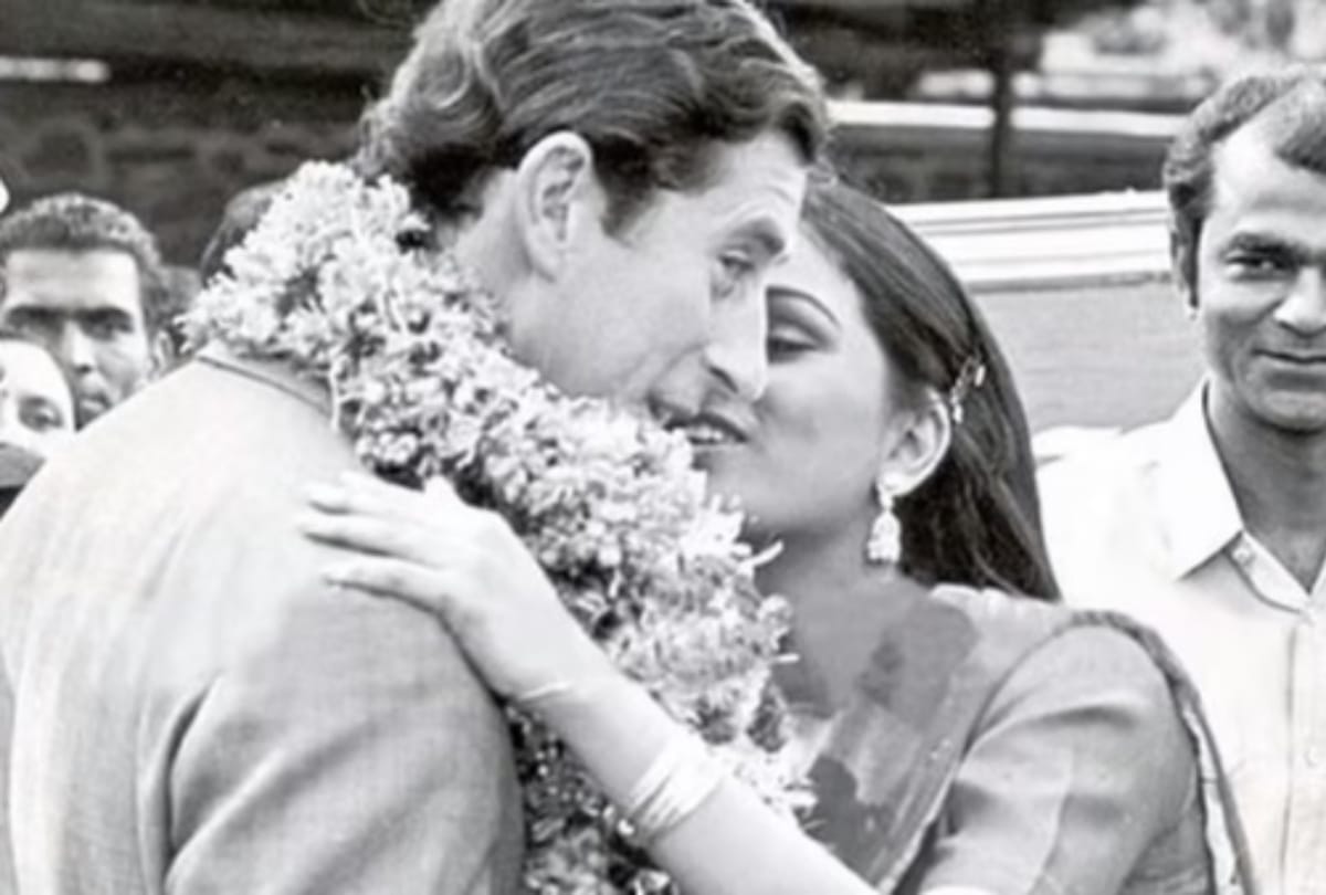 Throwback Thursday When Padmini Kolhapure kissed Prince Charles on the street in front of everyone