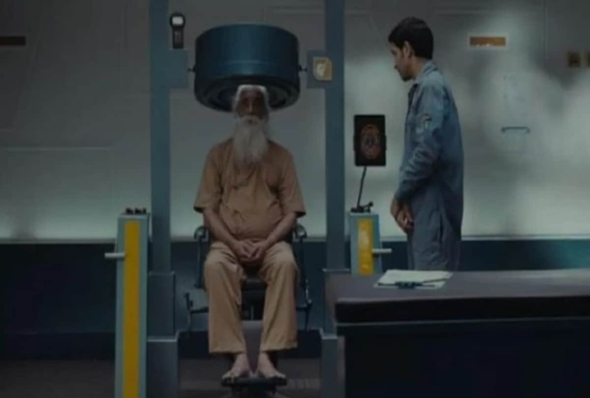 cargo review 2020 by Pankaj Shukla aarti kadav vikrant massey Shweta tripathi Netflix india