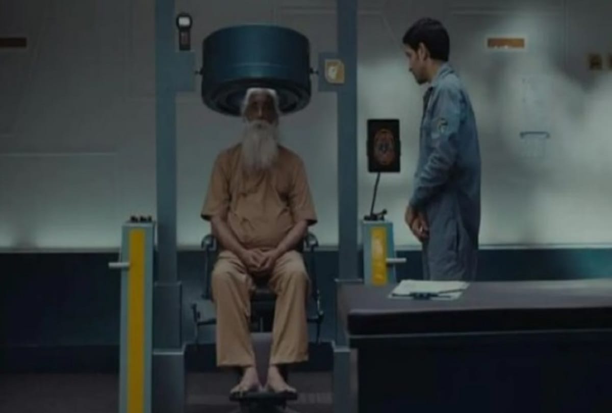 cargo review 2020 by Pankaj Shukla aarti kadav vikrant massey Shweta tripathi Netflix india
