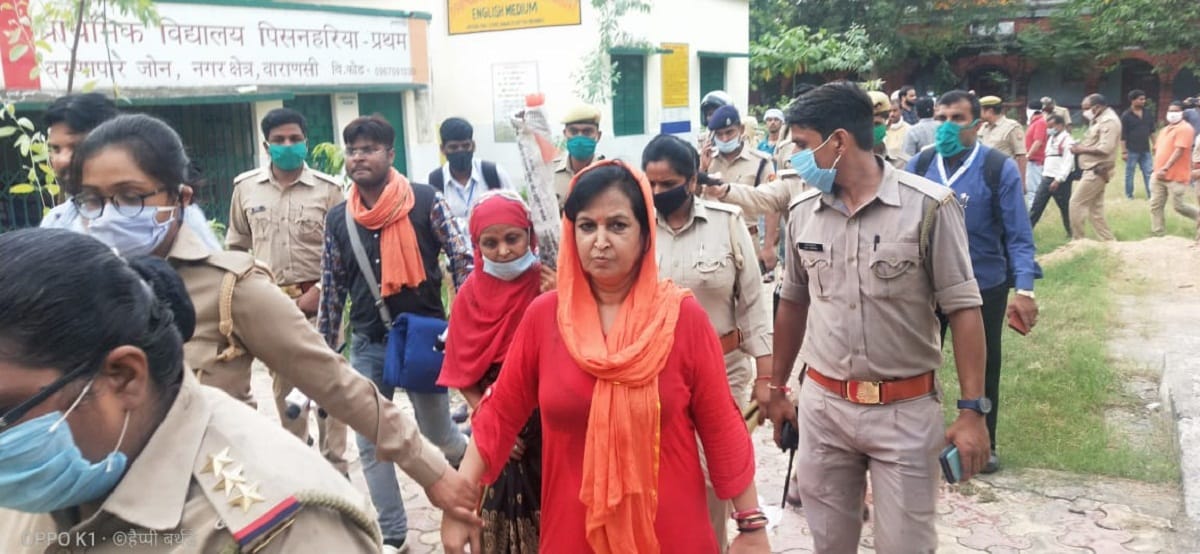 Woman with her daughter climb on water tank attempt to suicide in varanasi