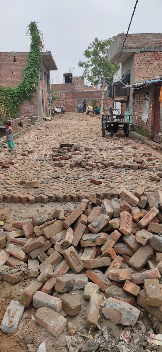 Old bricks used in construction of clutches and sewers
