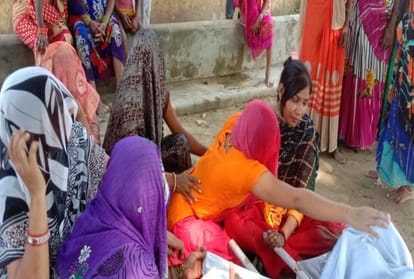 Horrific Car Accident At Kasganj-Bareilly Road Four Died