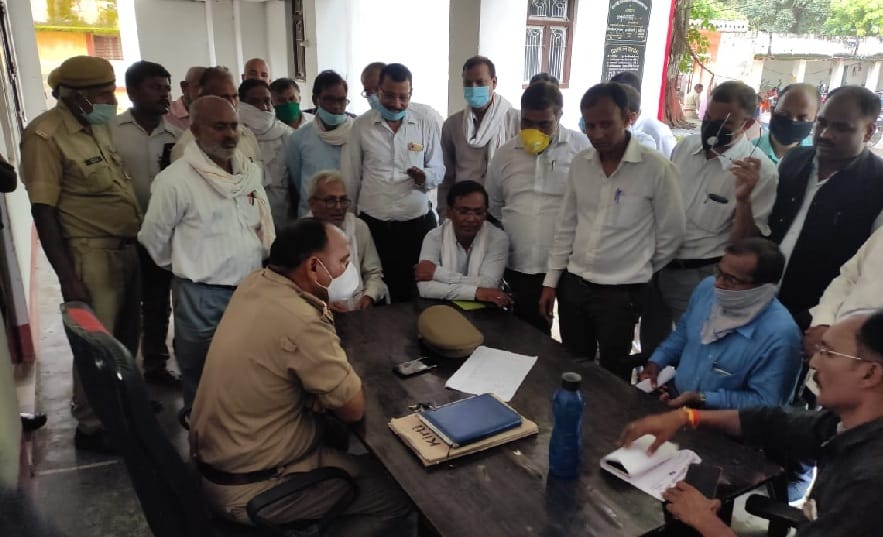 Scuffle in lawyers and litigants on demand to start court work in Mau