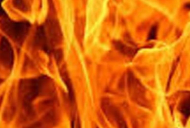 Attempt to burn alive by spraying petrol on constable in Rohtak