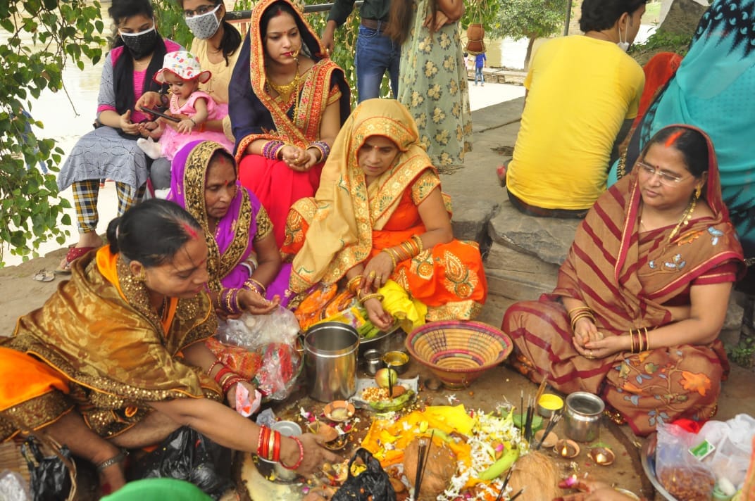 Women kept Nirajal fast for the safety of their son