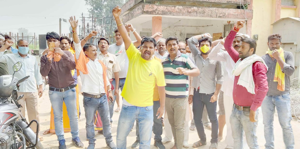 Villagers erupt, power supply stalled