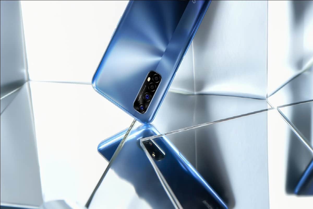 Realme 7 First Sale in India: Realme 7 sold More Than 1.8 Lakh Units in First Sale says Company