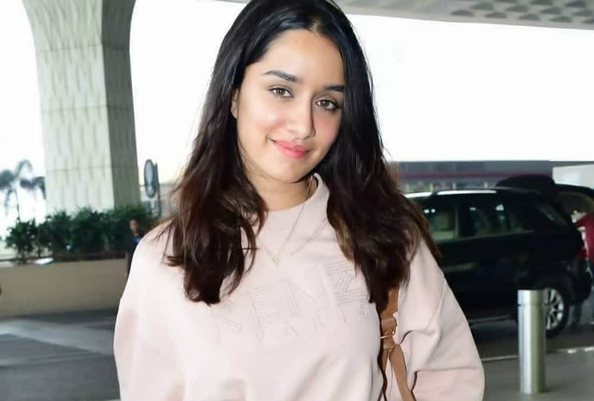 shraddha kapoor spotted in low cut tank top with denim shrug
