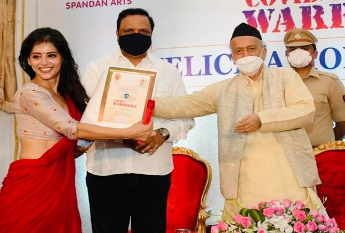 Maharashtra Governor Honours Celebrity Coach Sunaina Rekhi For Her Wonderful Work During Pandemic