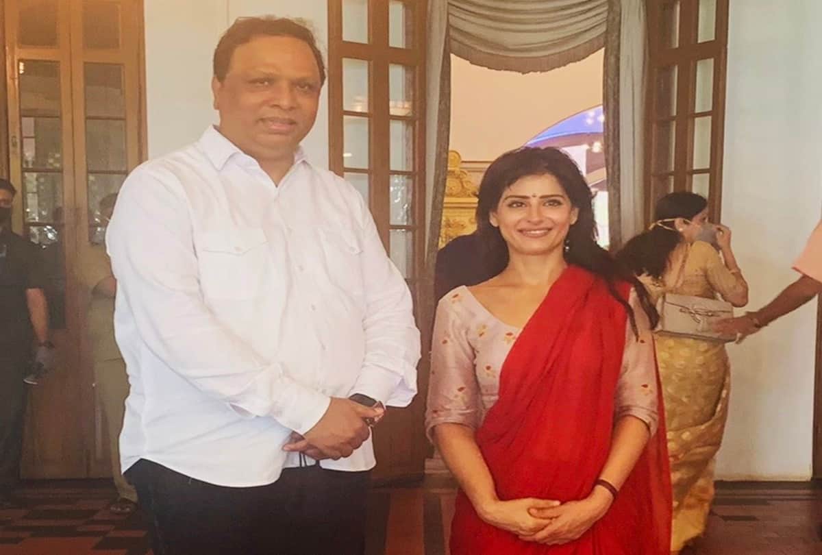 Maharashtra Governor Honours Celebrity Coach Sunaina Rekhi For Her Wonderful Work During Pandemic