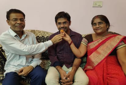 The meritorious of Moradabad dominated PCS as someone became SDM and anda some DSP