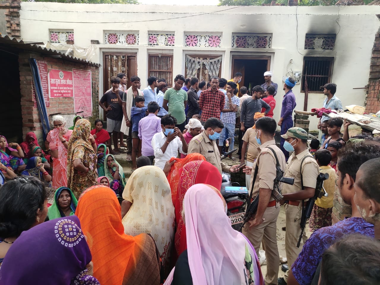 Fire in Jaunpur UP News:  One woman and two boys, died in a short circuit accident in Jaunpur