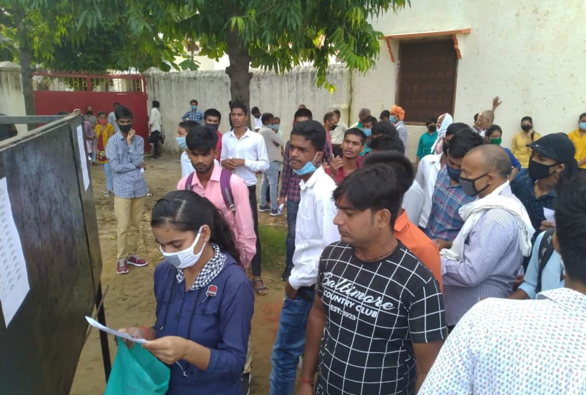 UPJEE exam started for admission to polytechnic institutions in gorakhpur