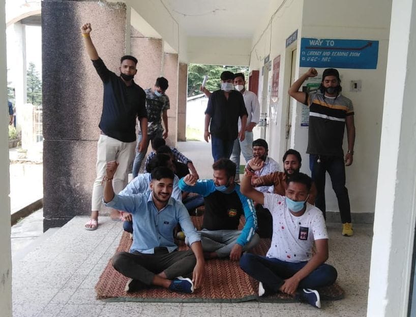 The movement of students brought color, Kumaon University administration gave many concessions