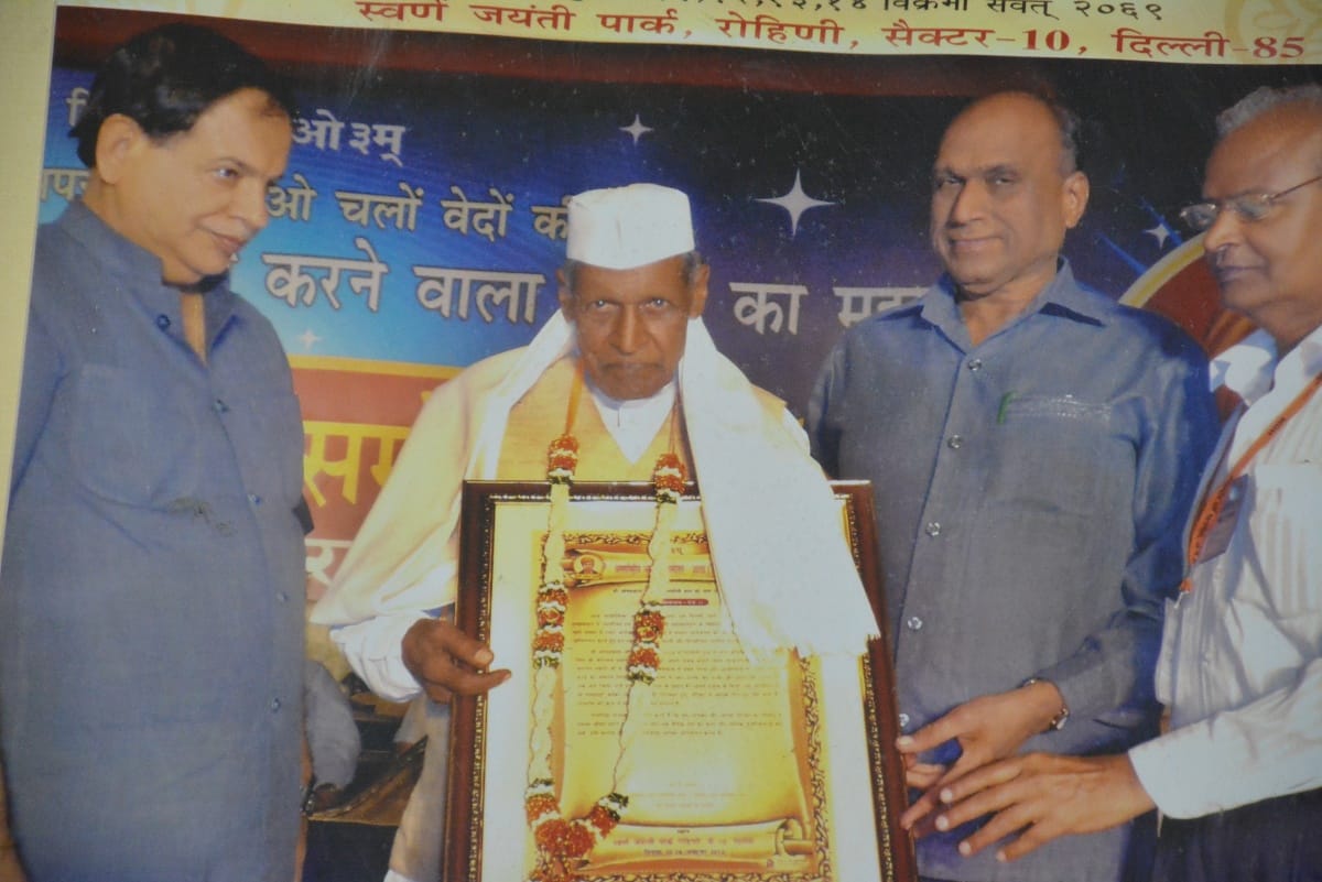 Omprakash Gupta went to jail in Hindi movement