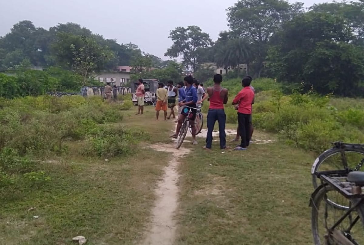 Retired spokesperson stabbed to death in Sitapur