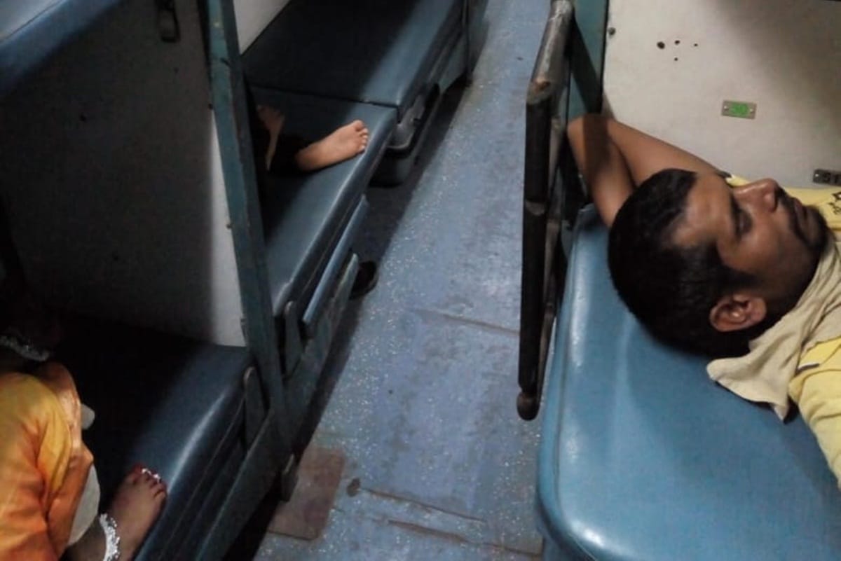 Indian Railways News passengers in sleeper coach seen without mask and mouth cover despite pandemic