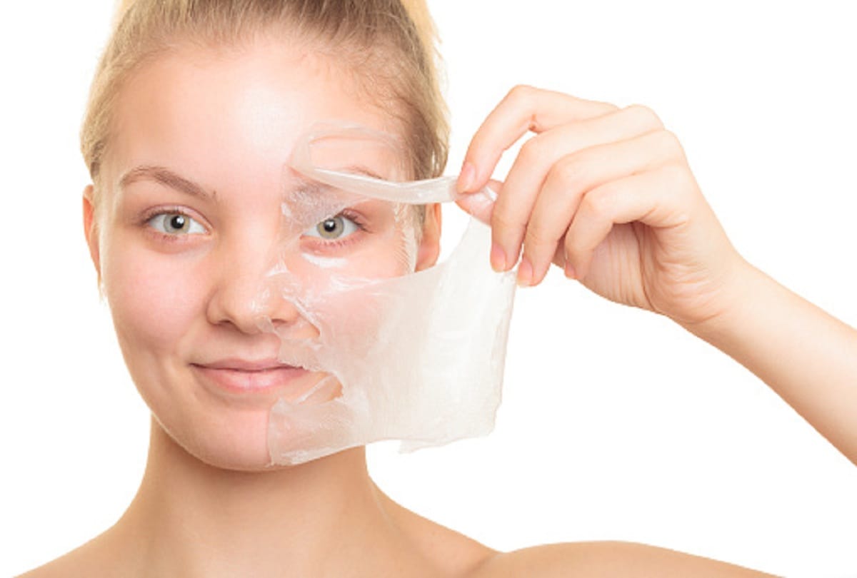 diy peel off mask made with these home ingredients