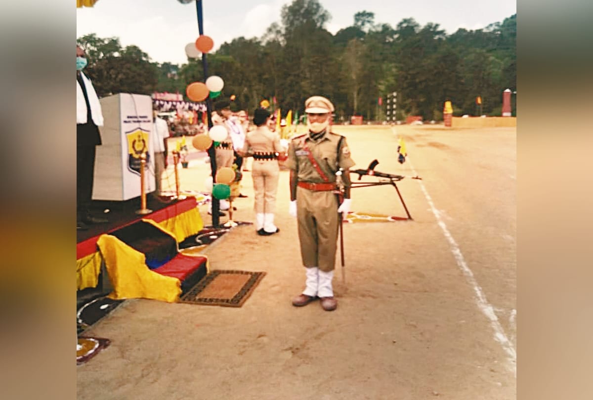 shephard son Devraj became DSP in Himachal Police