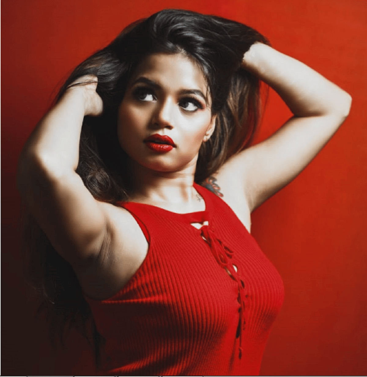 Why did Pooja alias Zoya who became a model choose the path of death