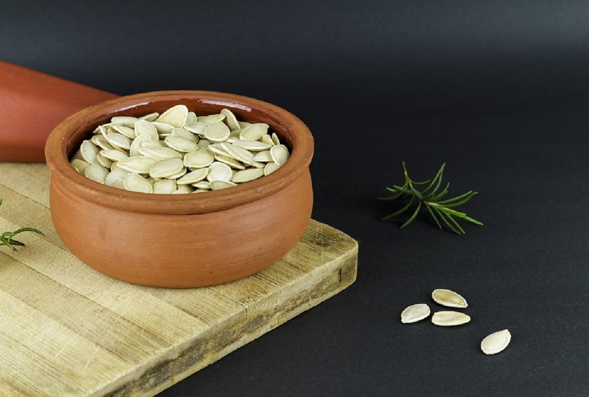 Beard growth tips in hindi Include these food items in the diet