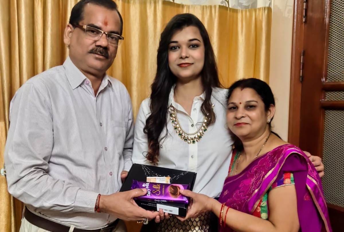 PCS  toppers of lucknow, uttar pradesh, see pictures
