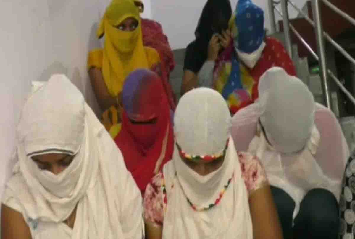 highprofile sex racket exposed in kanpur foreign women arrested
