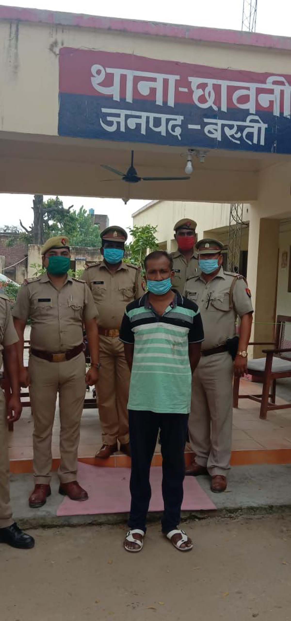 top 10 criminal of gonda arrested
