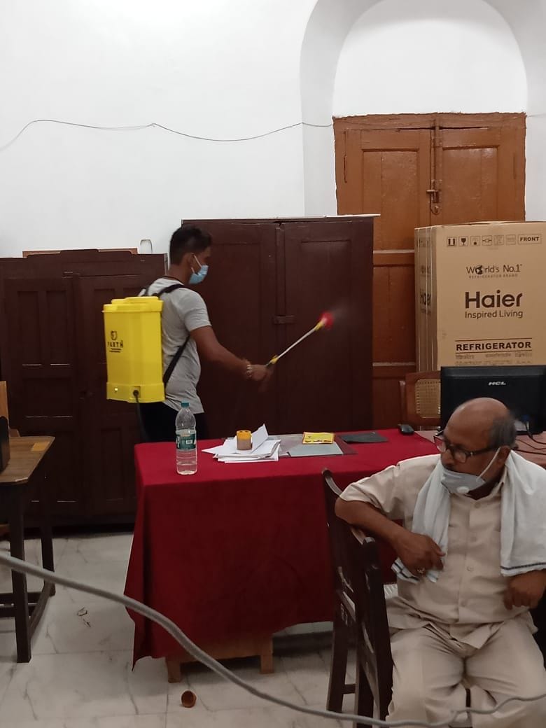 Pratapgarh: 133 corona, including doctor, station master, inspector