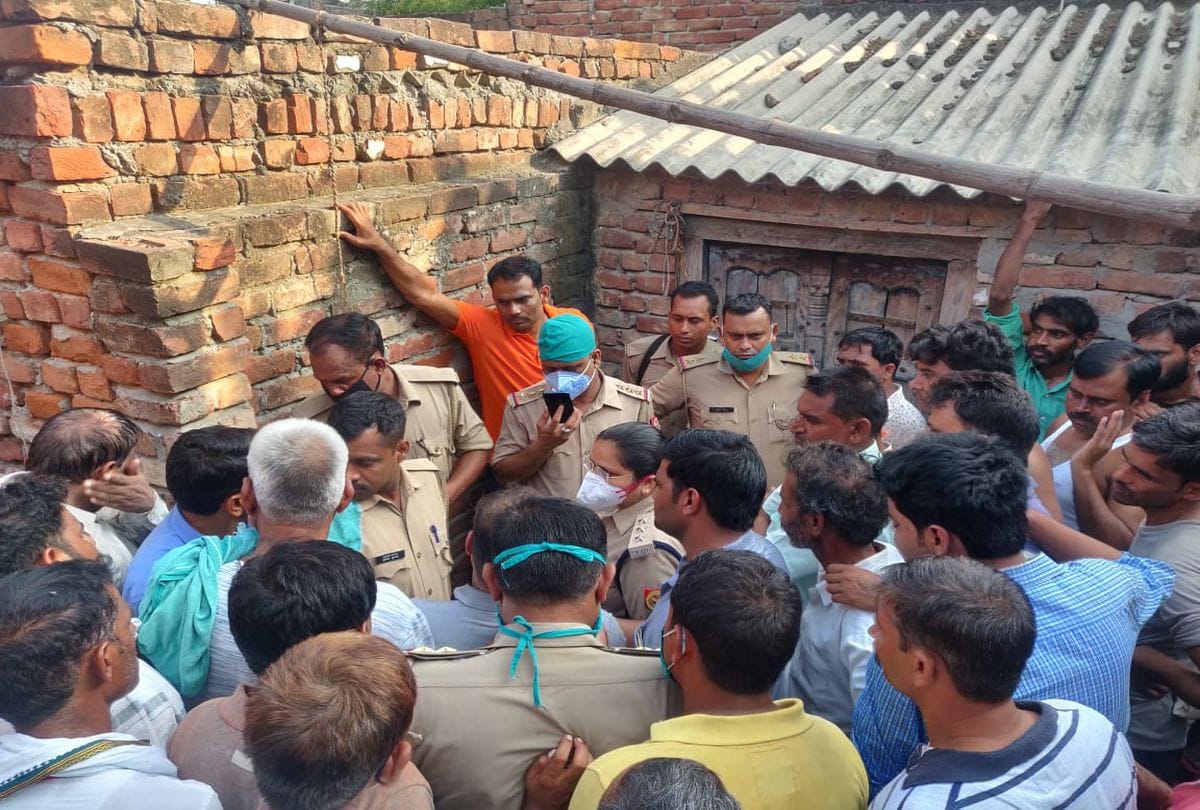 Police Arrestes Two Murder Accused In Case Of Kidnad And Killing