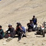 Volunteers from Maan & Merak extending logistic supports to Army deployed at LAC