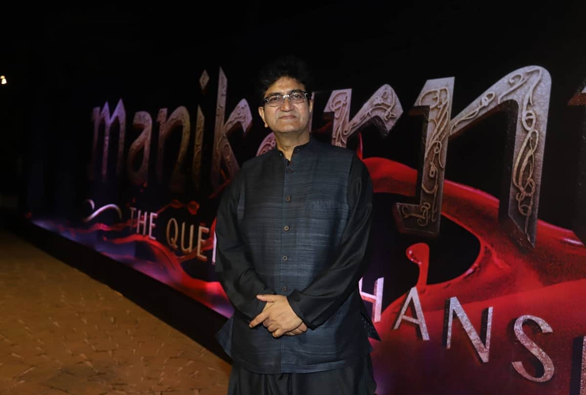 prasoon joshi birthday writer was called from pakistan for his song arziyan know unknown facts about lyricist