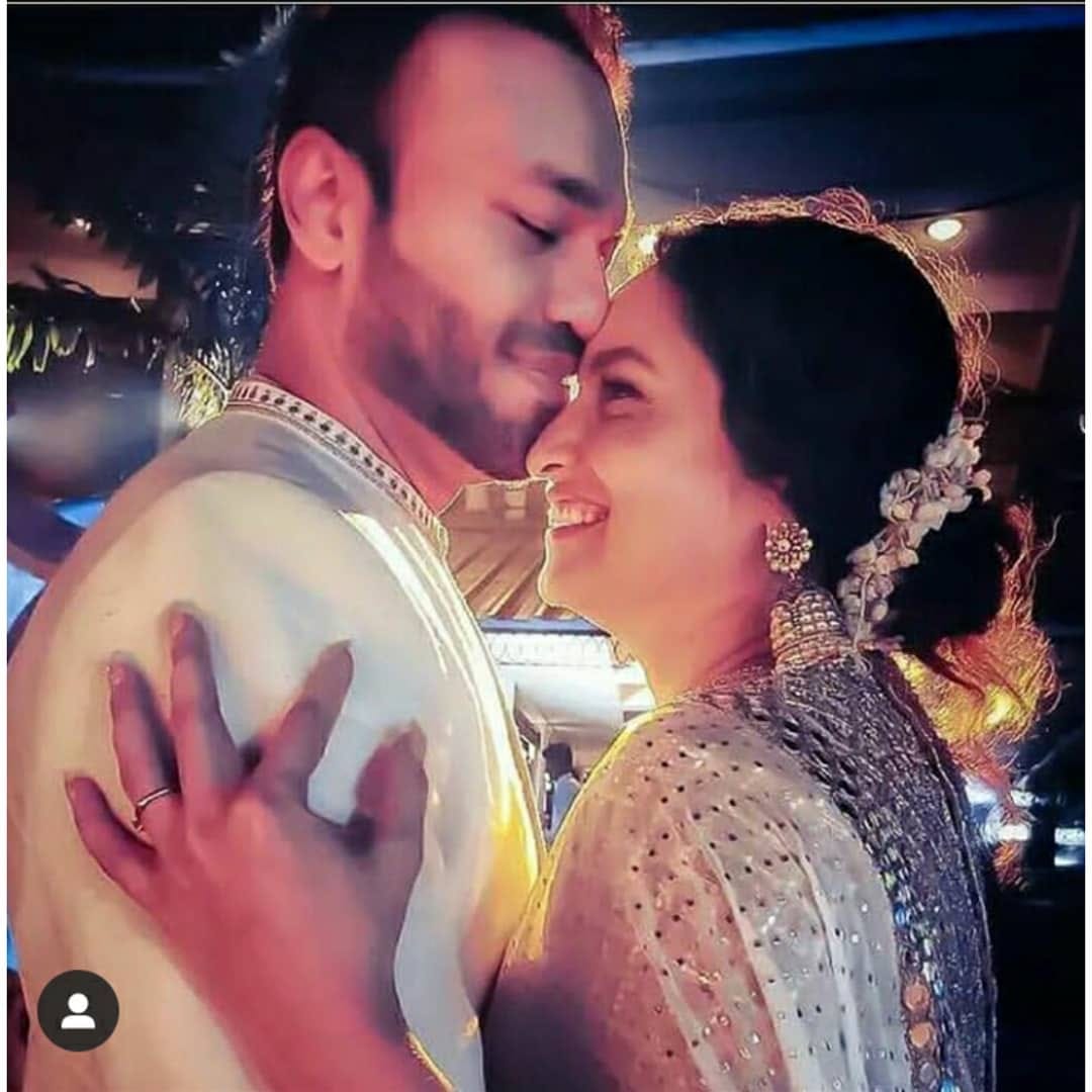 Ankita Lokhande and Vicky Jain kissing throwback video goes  viral