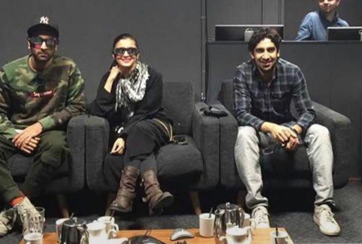 Ranbir Kapoor Birthday When Rishi Kapoor Wants His Son To Marry Ayan Mukherjee Instead Of Alia Bhatt