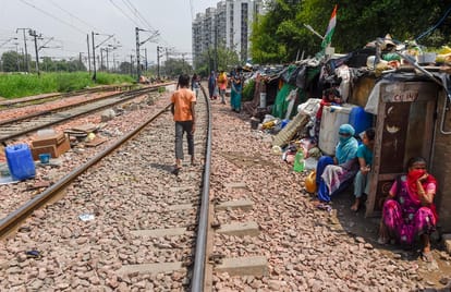 Jhuggis near Railway Track