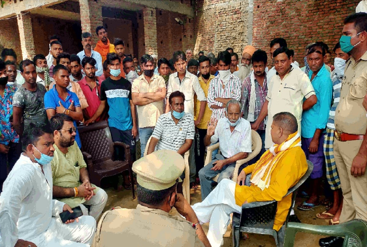 bijnor murder in hindi news Had a love affair for three years, young man phone his girlfriend and calls her in forest