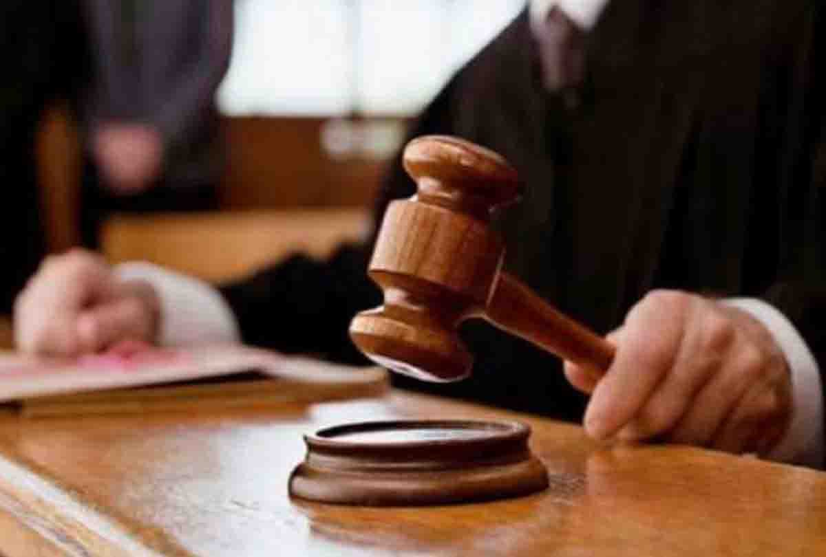 Life imprisonment to eight convicts in murder case