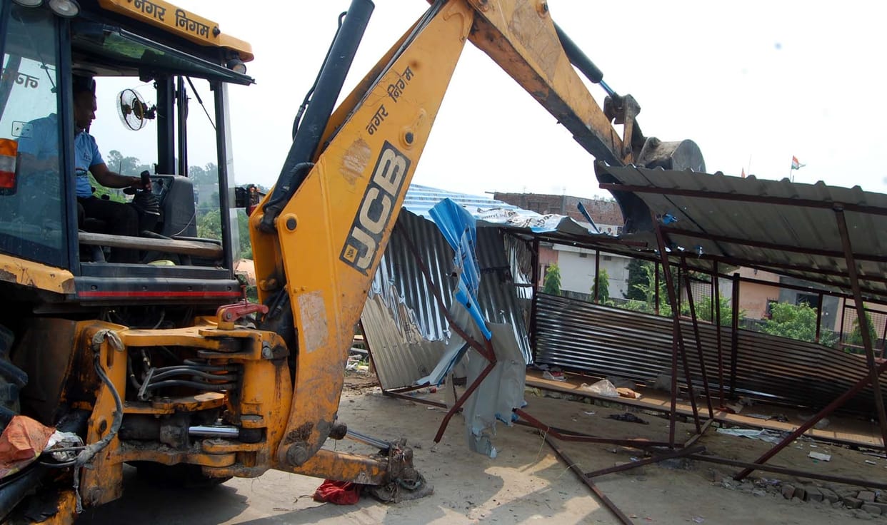 Municipal corporation removed encroachment, seized goods