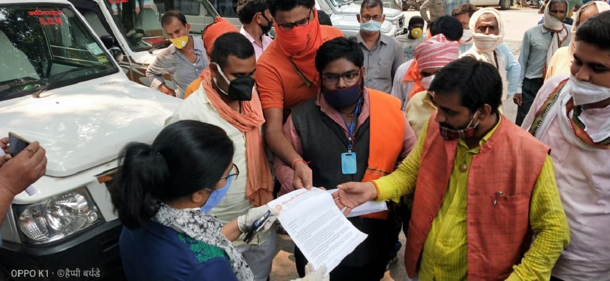 All India Kshatriya Welfare Council came in support of Kangana, protest against Maharashtra government in Banaras