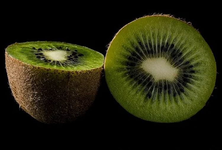 Kiwi fruit deals in hindi