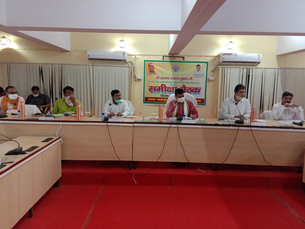 Slum dwellers should be given accommodation