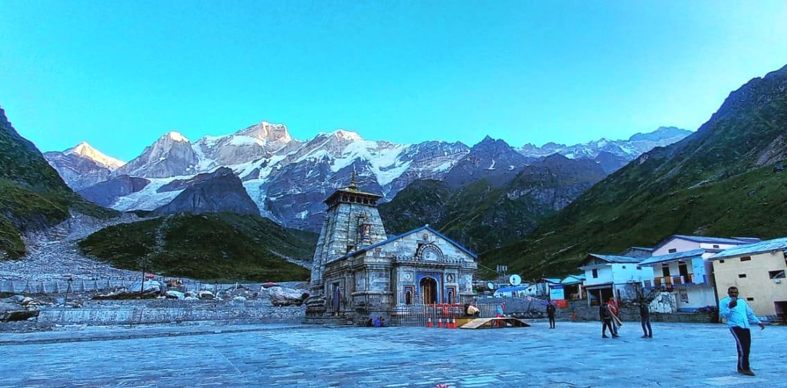 144 devotees visited Baba Kedar