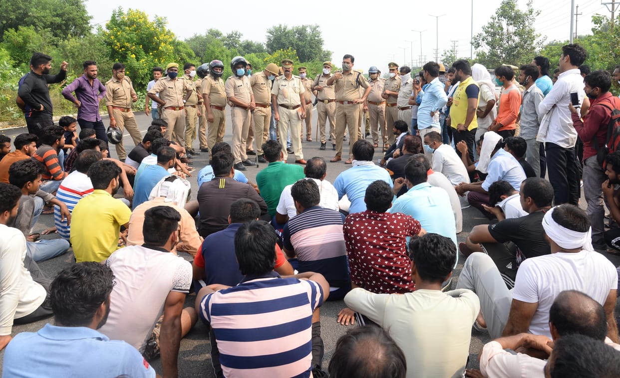 jammed on 130 meter road, demanding action and compensation