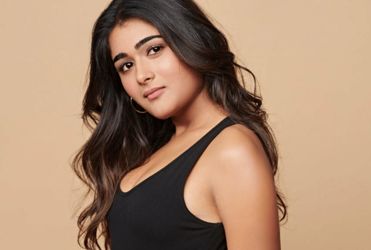 Arjun Reddy actress Shalini Pandey has got herself a new companion a pet puppy