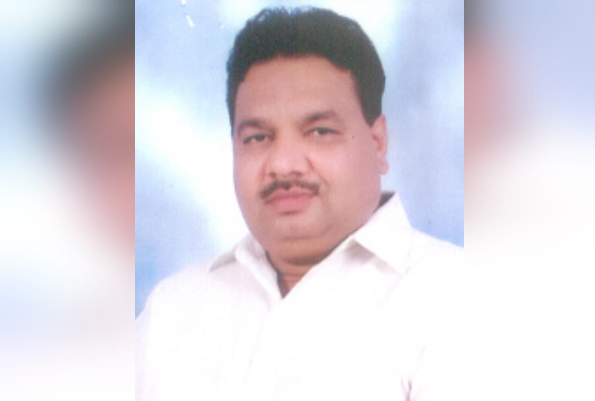 aap mla mohinder goyal give resignation delhi assembly speaker denies