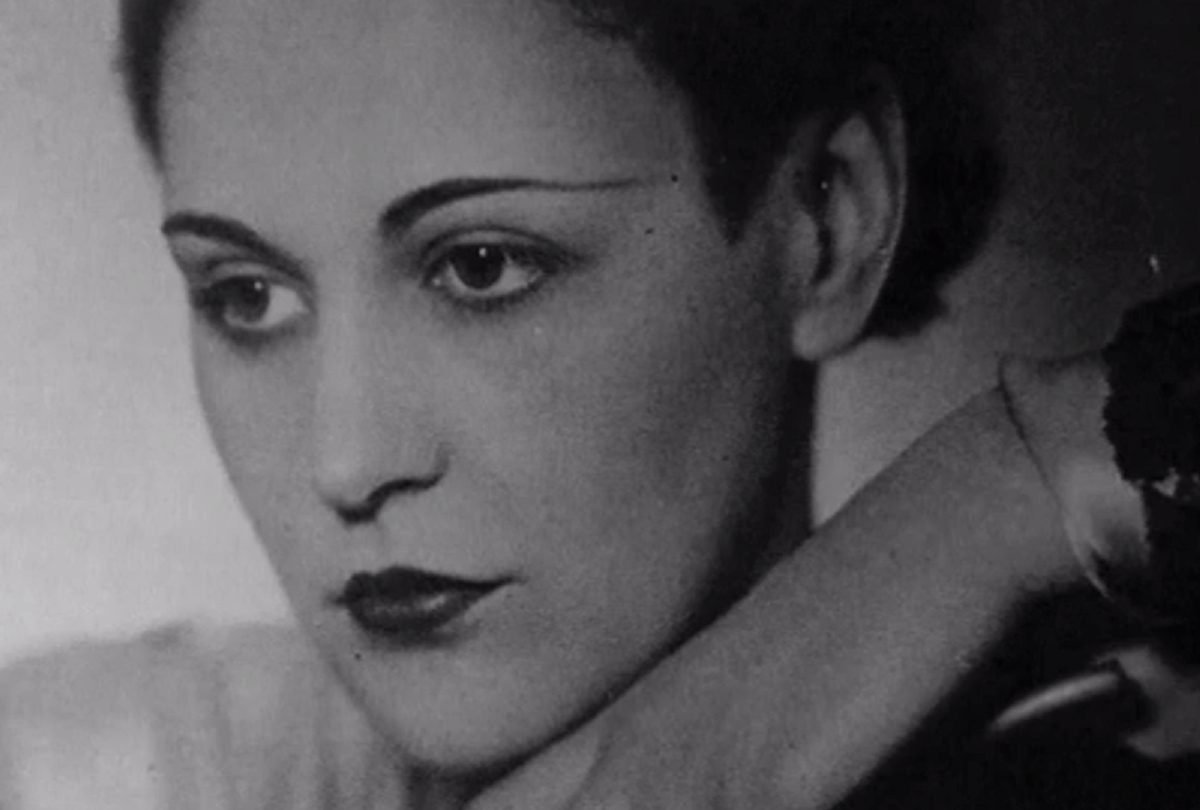 beautiful and flirtatious secret agent nancy wake used to trap German soldiers for information