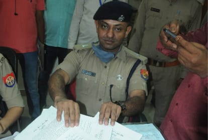 seven fraudster arrested in lucknow