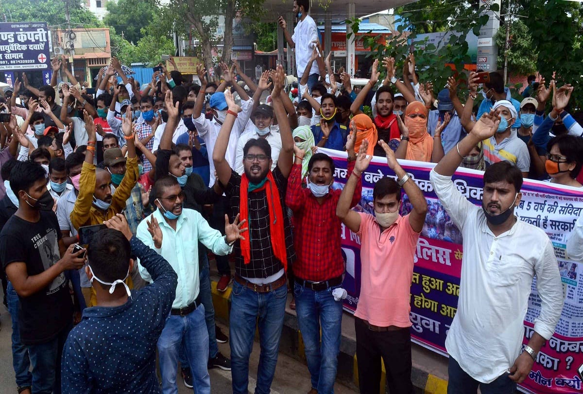 Priyanka's tweet lit up for contestant student Rajiv who committed suicide prayagraj news allahabad university